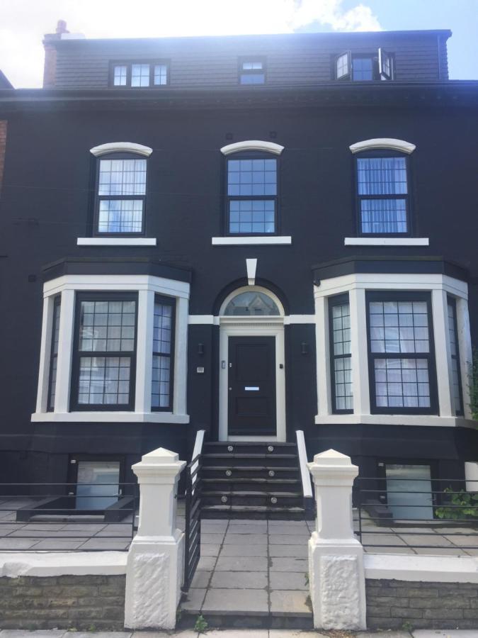 Huntley Lodge Pp Liverpool Exterior photo